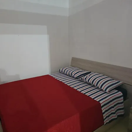 Pensjonat Affitto Camera Eden Tarent